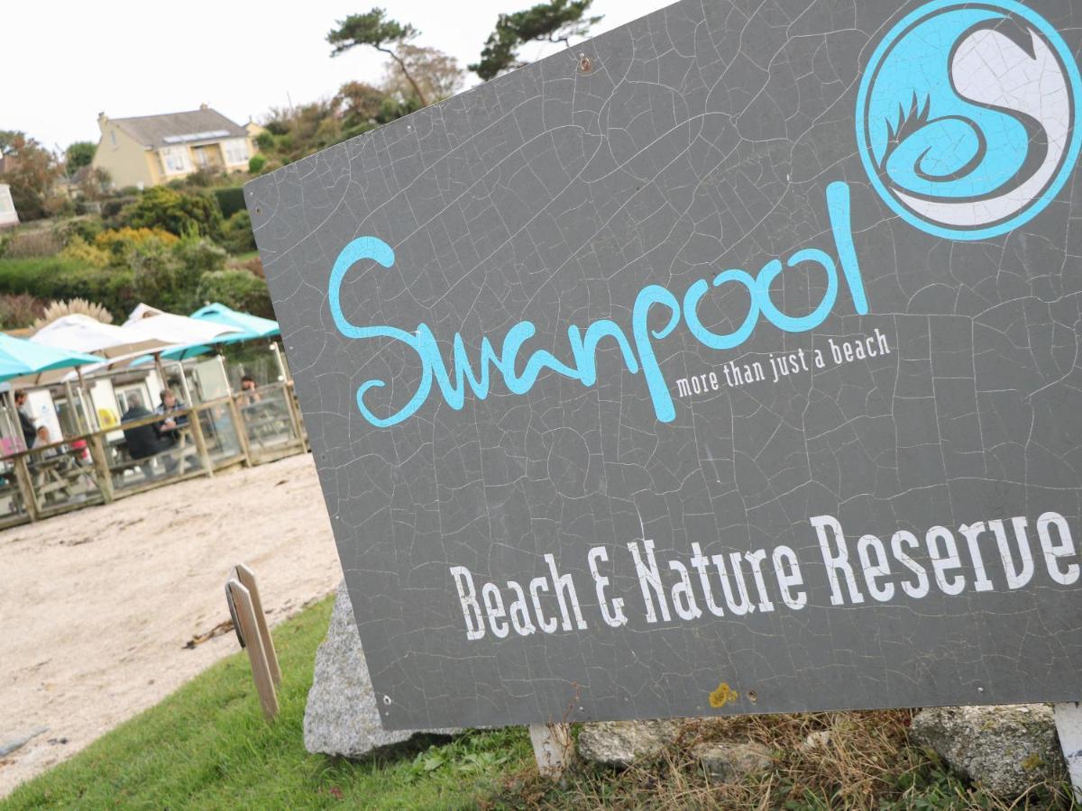 Surfers Retreat Villa Фалмът Екстериор снимка